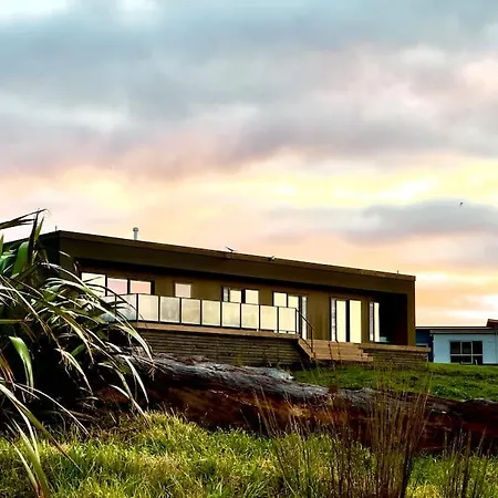 Luxury Absolute Ocean View Lodge Waverley Exterior photo