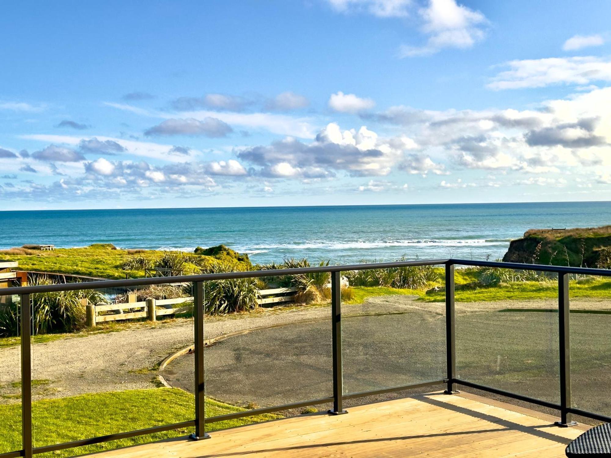 Luxury Absolute Ocean View Waverley